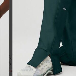 Alo high waist free time sweat pants straight leg.